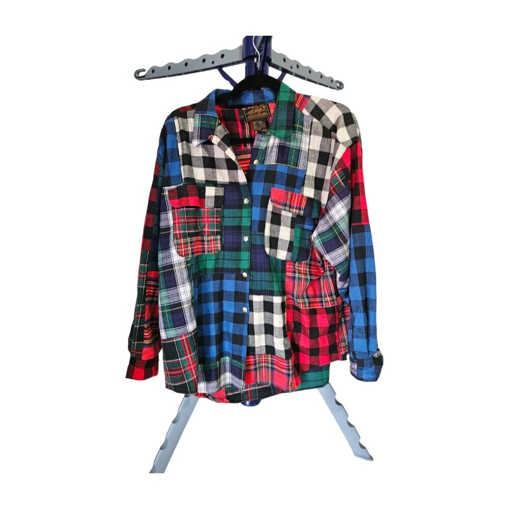 Women’s Vintage Eddie Bauer Mixed Plaid Flannel Button Down Shirt. Large.